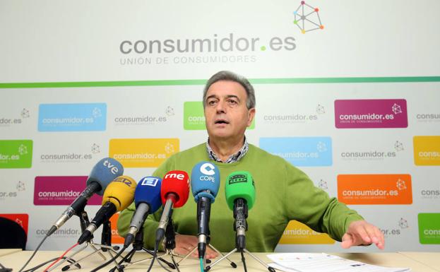 La UCE alerta de los abusos a través de las tarjetas de crédito y pagos aplazados por sus altos intereses