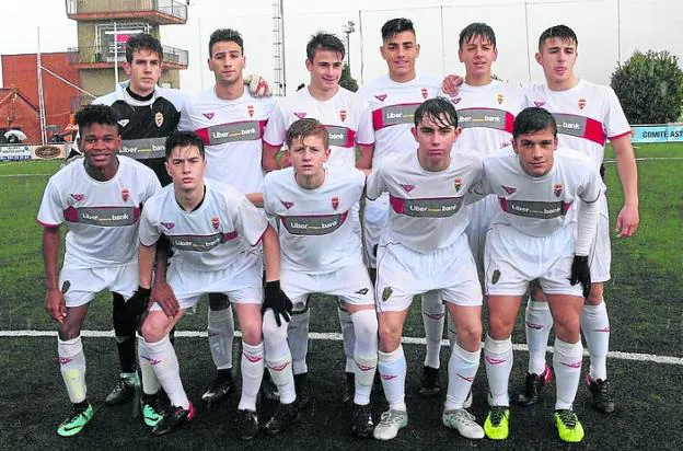 Once inicial de la Selección Asturiana sub 16. 