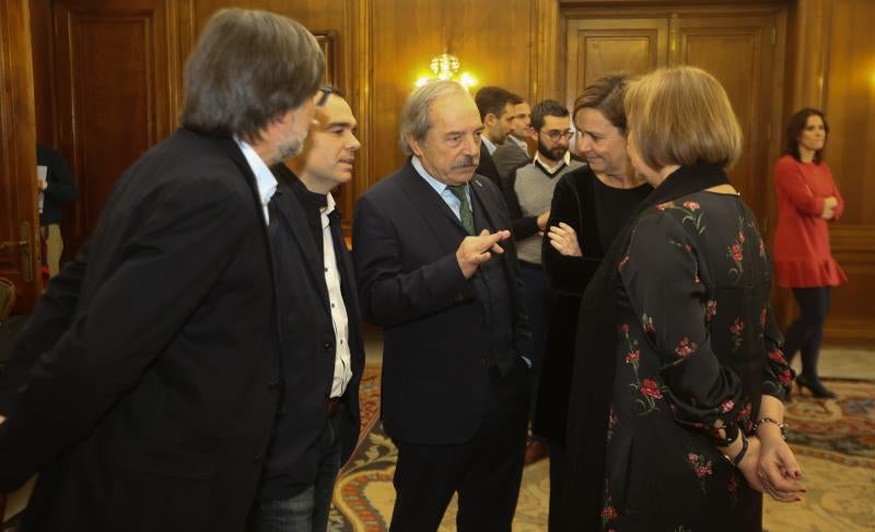 En el acto han participado Mariví Monteserín, Wenceslao López y Carmen Moriyón, así como el presidente de la FACC y los alcaldes de Illas, Corvera y Castrillón