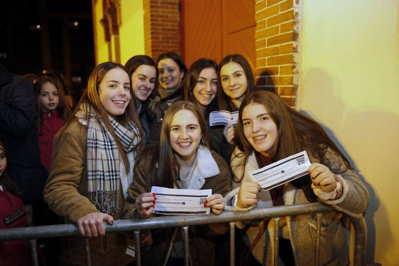 ¿Estuviste en el concierto de Destino 48 y Taburete? ¡Búscate!