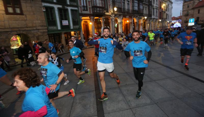 ¿Estuviste en la San Silvestre de Avilés? ¡Búscate!