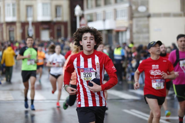 Moha Bakali y Beatriz Alvarez se imponen en una prueba que contó con la presencia de 6.300 atletas