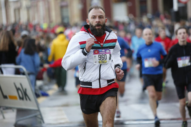 Moha Bakali y Beatriz Alvarez se imponen en una prueba que contó con la presencia de 6.300 atletas