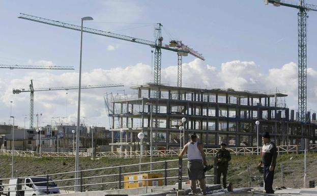 Construccion de viviendas en Colmenar Viejo, cerca de Madrid. 