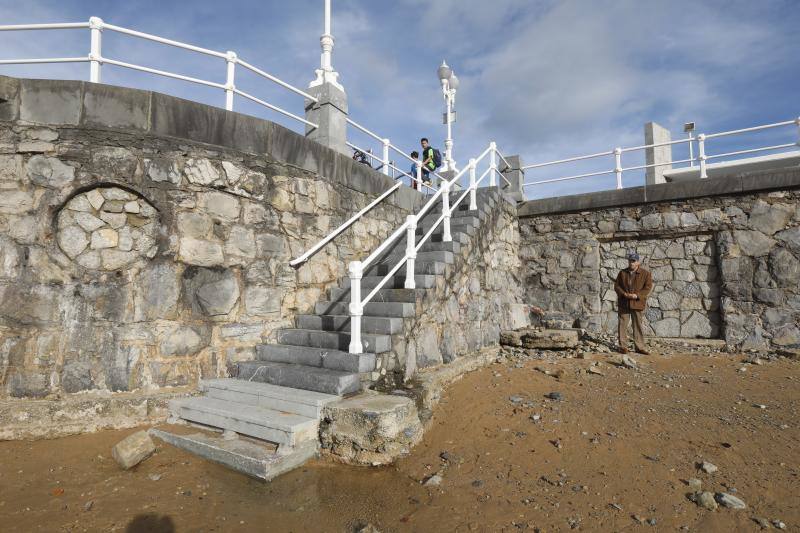 Las imágenes que deja en Gijón el paso del temporal
