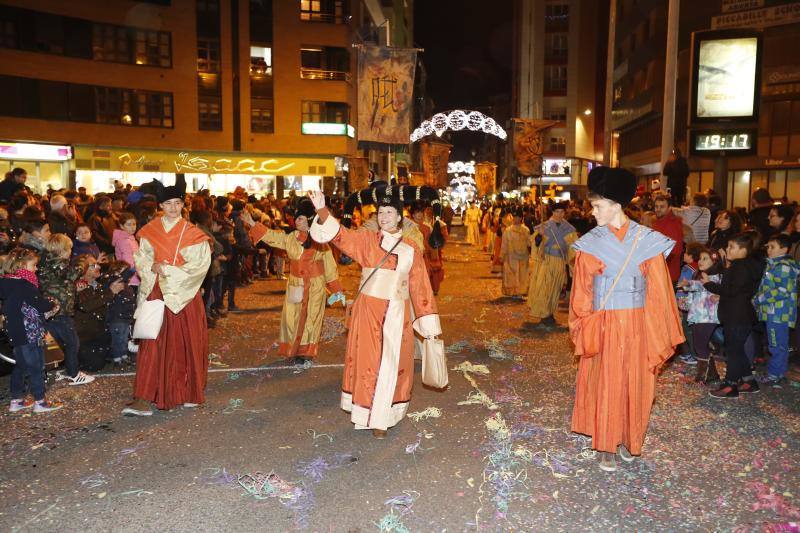 ¿Estuviste en la cabalga de Reyes de Gijón? ¡Búscate!