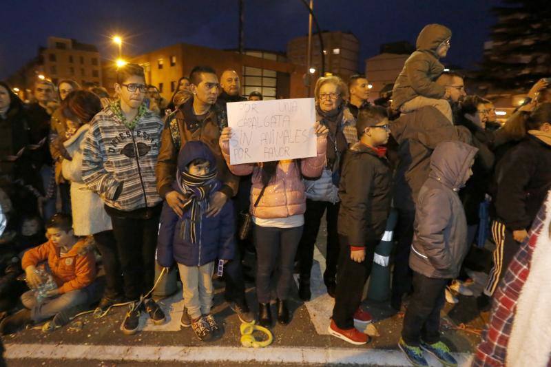 ¿Estuviste en la cabalga de Reyes de Gijón? ¡Búscate!