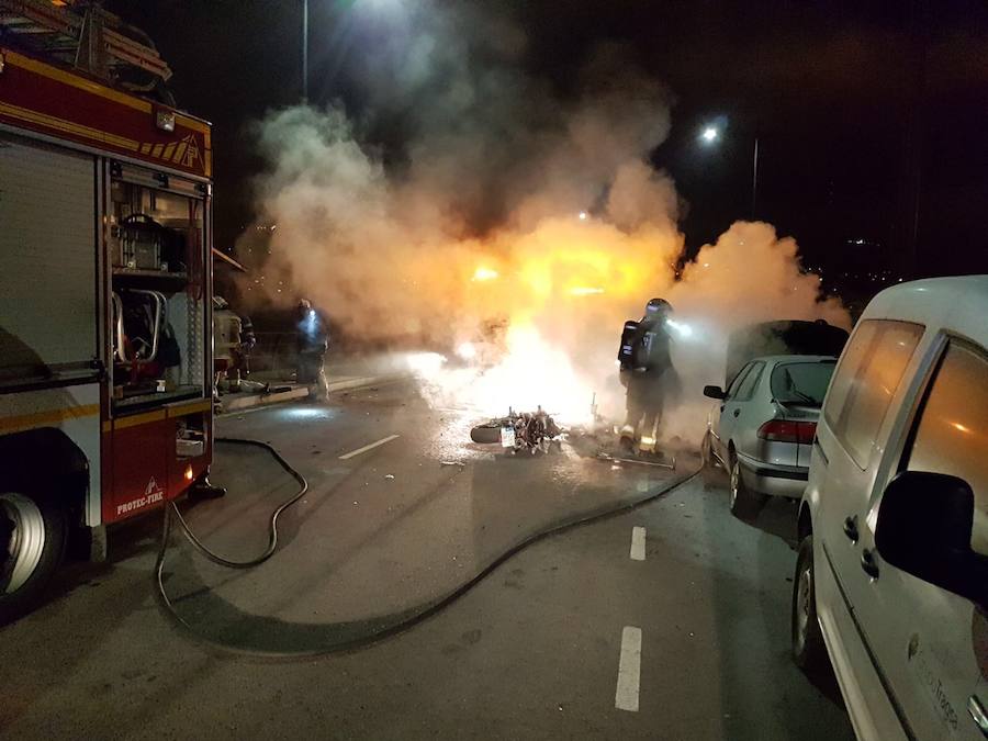 Muere un joven en un accidente de moto en Oviedo