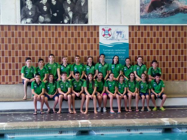 Los integrantes del equipo de Santa Olaya que participaron en el Memorial Javier Alberdi. 