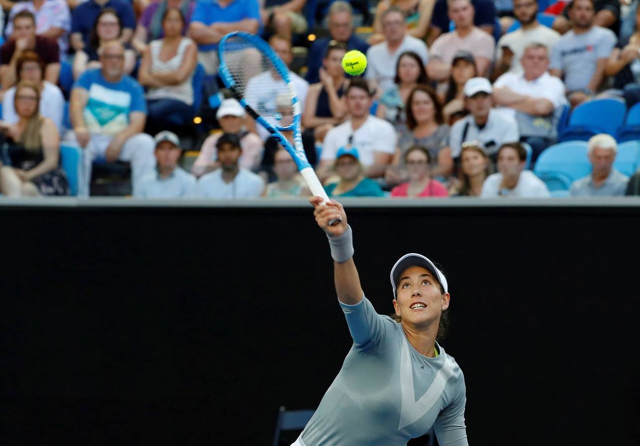 La hispano-venezolana ha debitado en el Abierto de Australia con unc lara victoria sobre Jessika Ponchet por 6-4 y 6-3.