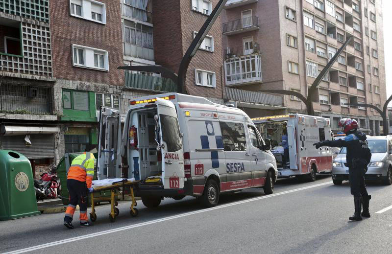 La pelea entre dos hombres en Gijón