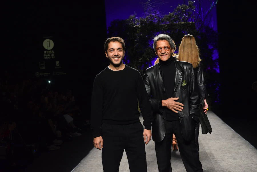 Marcos Luengo y Miguel Marinero presentaron sus nuevas colecciones en la última jornada de la Fashion Week Madrid. En los diseños del modisto asturiano, de clara inspiración oriental, fueron dominantes los tonos rojos, verdes y naranjas, así como la napa, la lana y el terciopelo bordados. El peletero madrileño presentó 'Elementos' junto a su hijo Nicolás. Los colores de la naturaleza, lilas, ocres y verdes fueron imperantes, así como las crepes y el punto. 