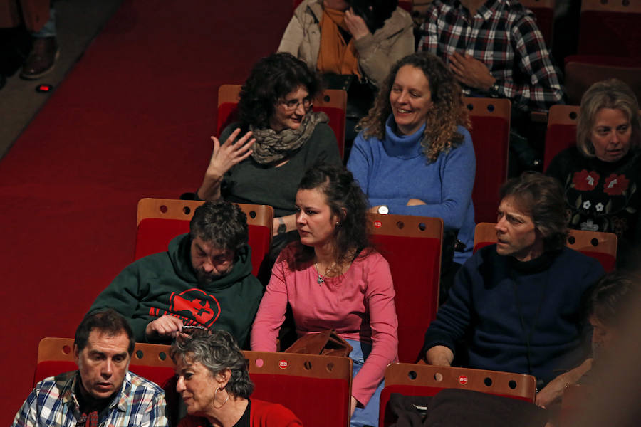 La cantautora manchega hizo gala de sensibilidad y gran voz ante un público gijonés entregado