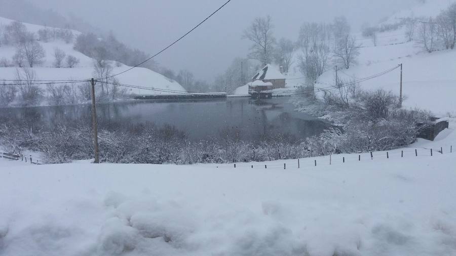 Nieve, frío y lluvia en Asturias