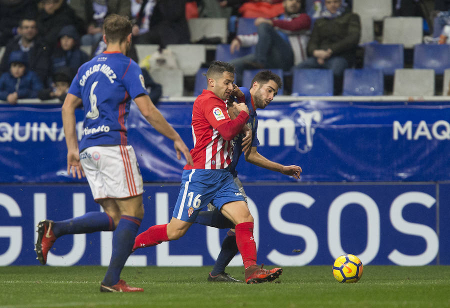 Las imágenes más destacadas del derbi asturiano 