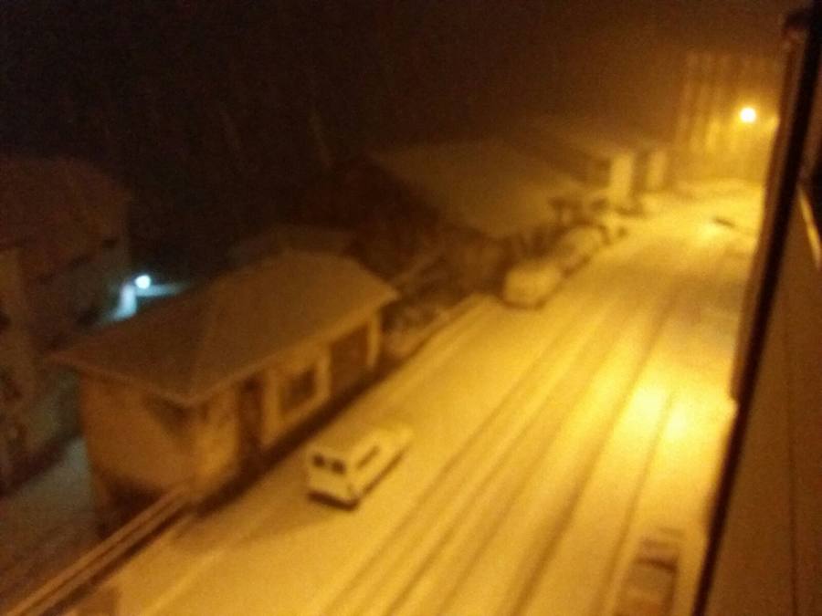 Impresionante nevada en el Occidente de Asturias