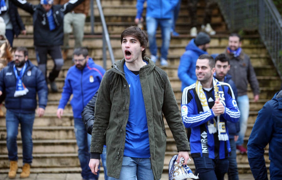 Las aficiones del Oviedo y del Sporting, a las puertas del Carlos Tariere