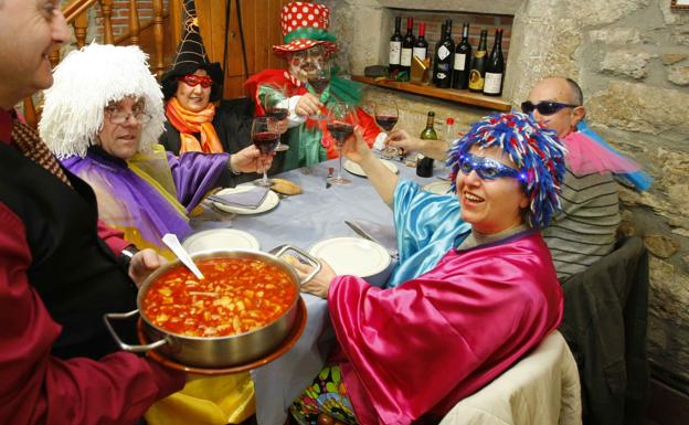 Varios restaurantes de Asturias preparan menús especiales de Carnaval