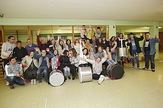 «Toca hablar de nosotros, ya vale de tanto politiqueo»