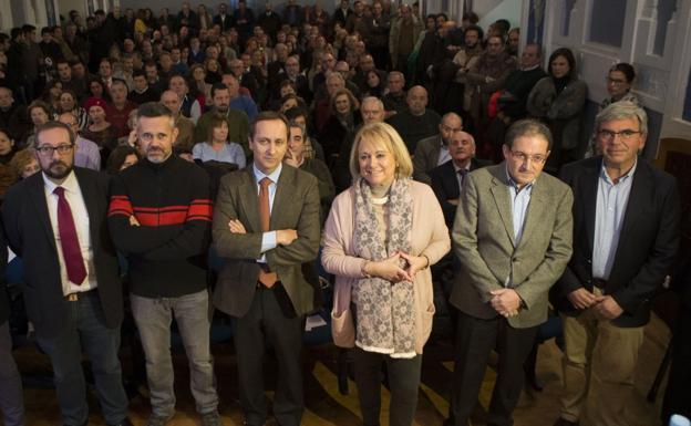 Rafael Arenas, Joaquín López, Carlos Cuesta, Mercedes Fernández, Félix Fernández y Mariano Marín. 