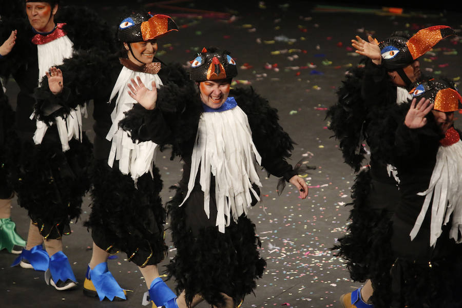 Los más pequeños de la casa ponen su originalidad y desparpajo sobre el escenario del Teatro Jovellanos un año más
