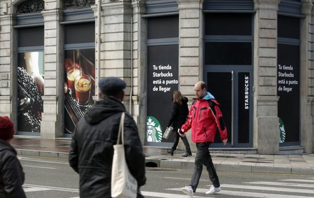 Obras de Starbucks en Oviedo