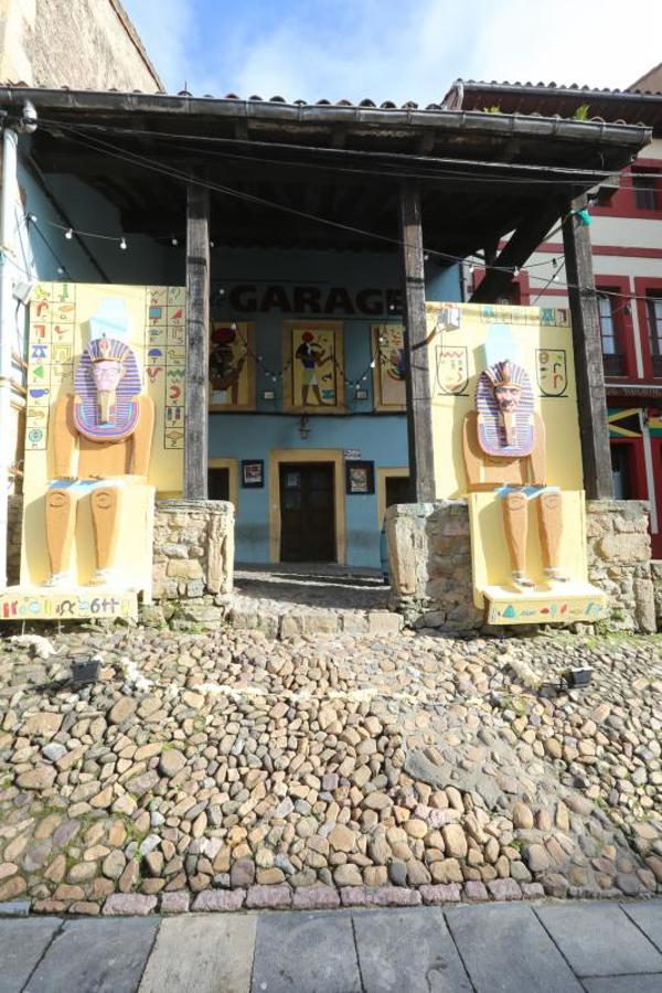 El Populart, en la plaza de El Carbayedo, ha vuelto a ganar este año el concurso de chigres antroxaos