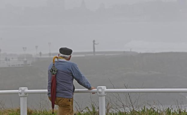 La niebla ha sido protagonista este viernes en Asturias.