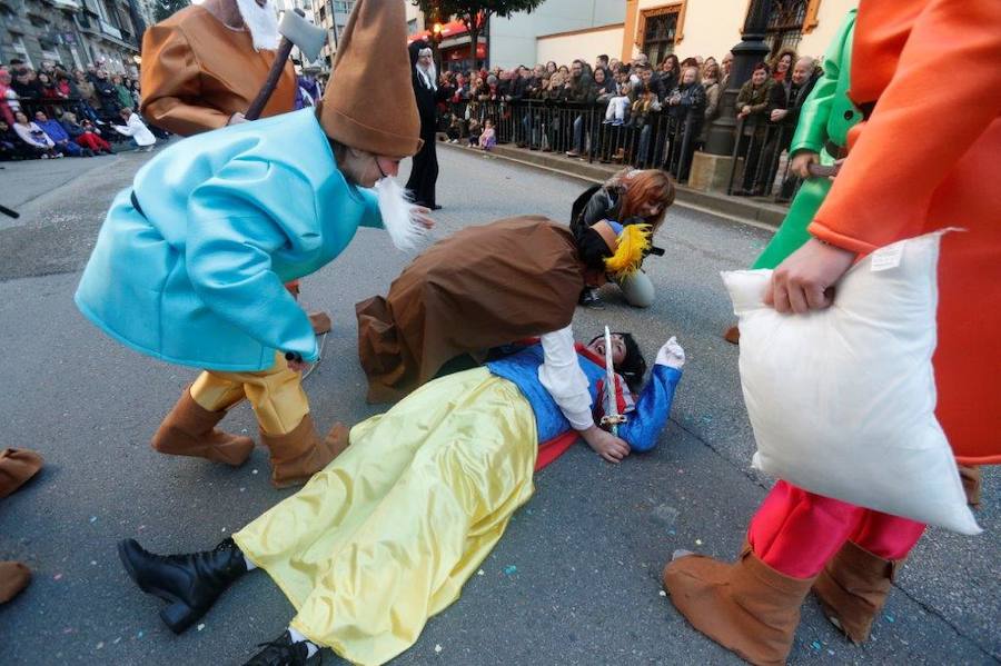 ¿Estuviste en el desfile de Antroxu de Oviedo? ¡Búscate! (2)