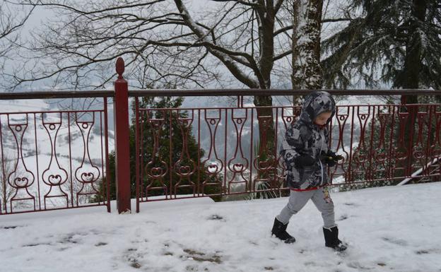 Asturias estará mañana en alerta amarilla por viento y oleaje