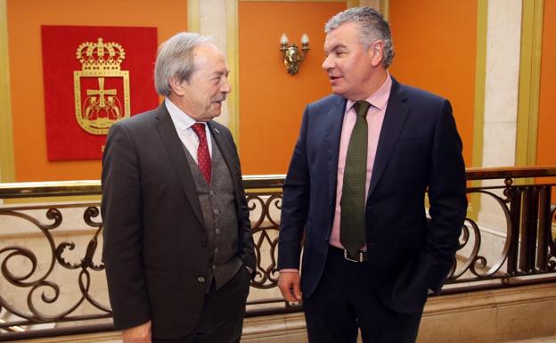 El alcalde de Oviedo defiende el IBI diferenciado como una cuestión de «justicia fiscal»