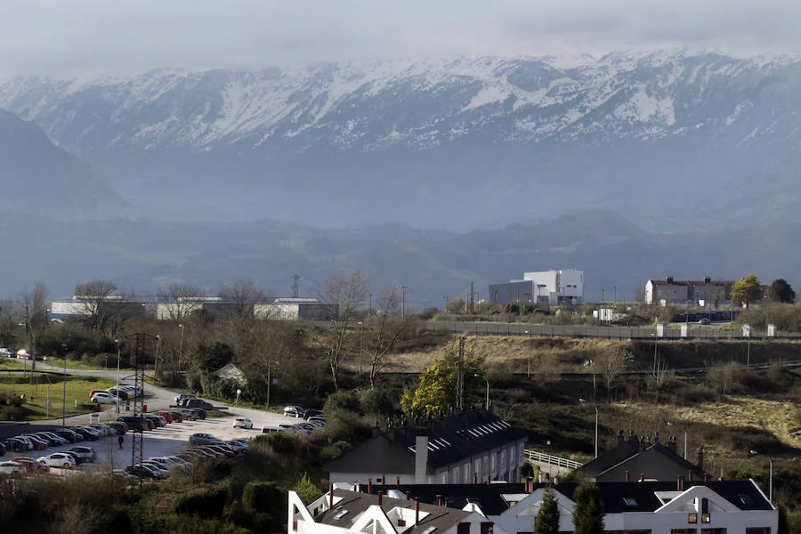 Imágenes tomadas desde los lugares más altos de la capital del Principado