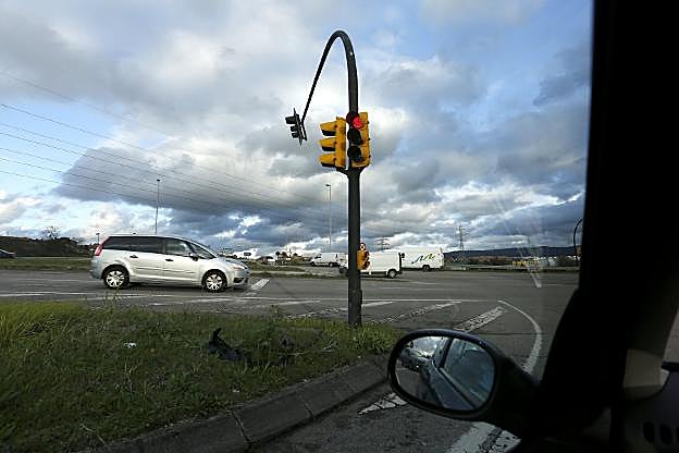 «Paré en un semáforo por la noche y un hombre intentó meterse dentro»