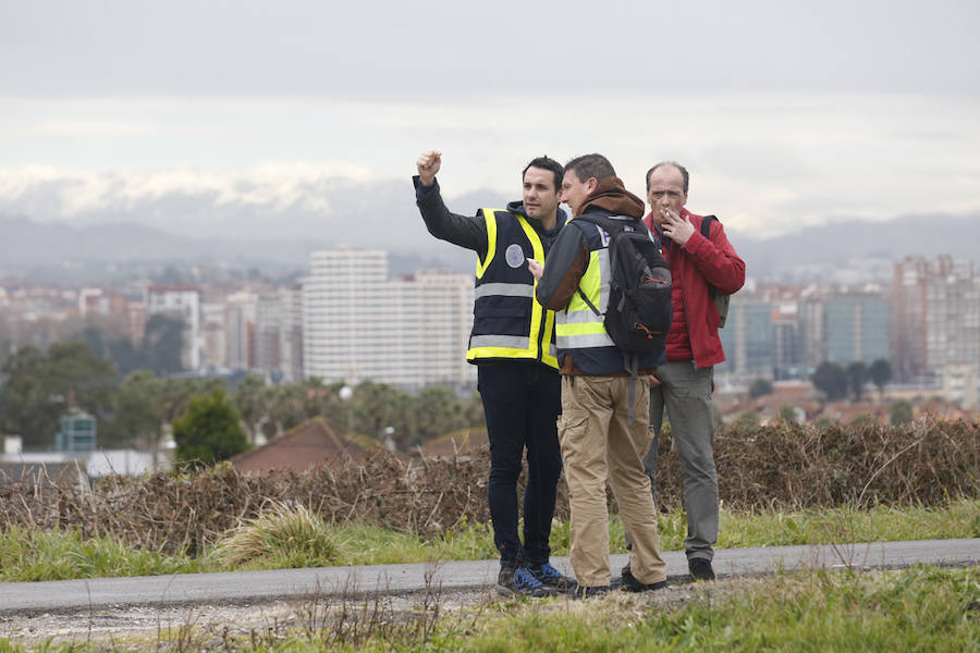 Fotos: Dispositivo de búsqueda en Gijón de Lorena Torrre, la mujer desaparecida