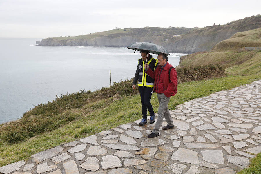 Fotos: Dispositivo de búsqueda en Gijón de Lorena Torrre, la mujer desaparecida