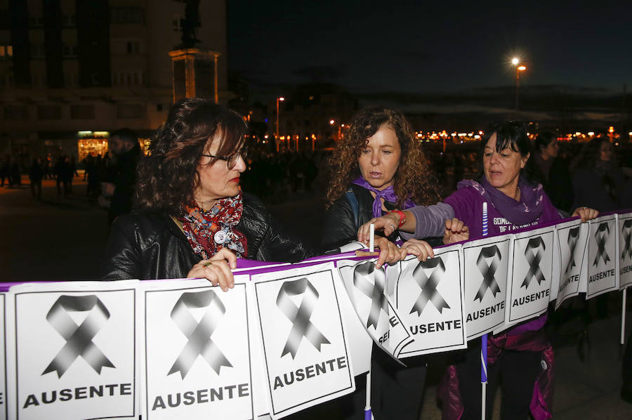 Asturias celebra el Día Internacional de la Mujer en las calles de Gijón en la primera huelga general feminista convocada bajo el lema 'Si nosotras paramos, se para el mundo'