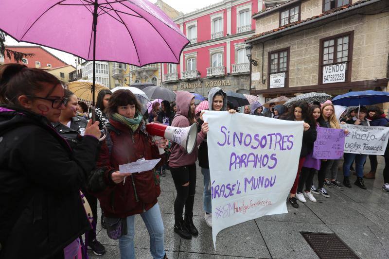 Fotos: Concentración en Avilés por el 8-M