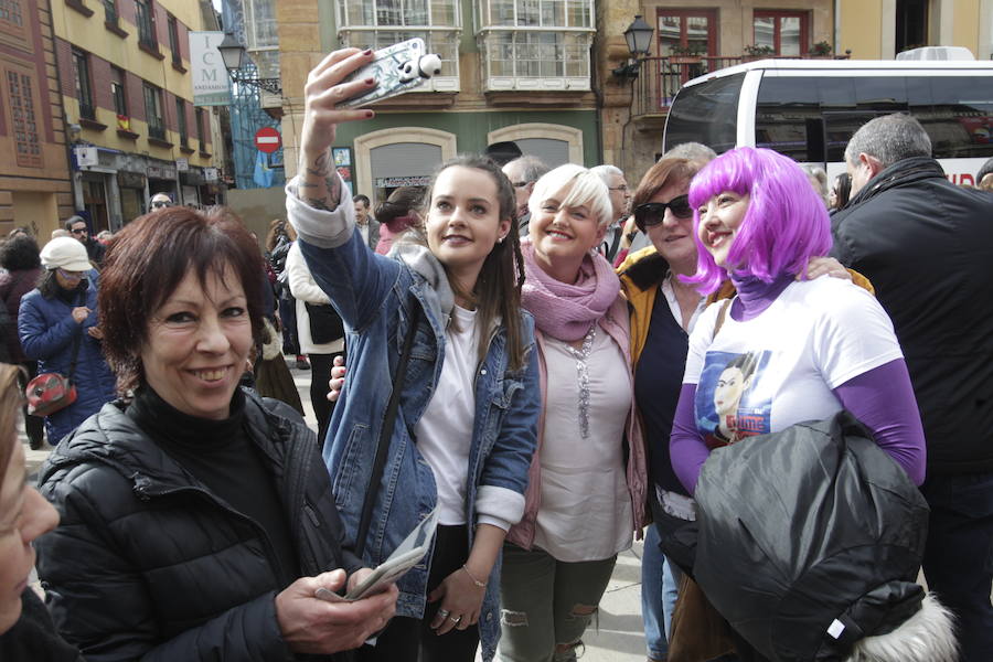 Fotos: Lleno total en la plaza Mayor de Oviedo por el 8-M