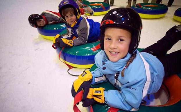 El tobogganing es una de las actividades reinas entre los escolares madrileños