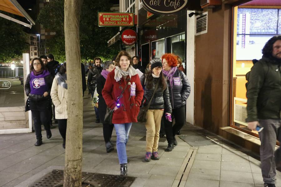 Las mujeres de la región recorren las calles para reivindicar la igualdad en todos los ámbitos de la sociedad.