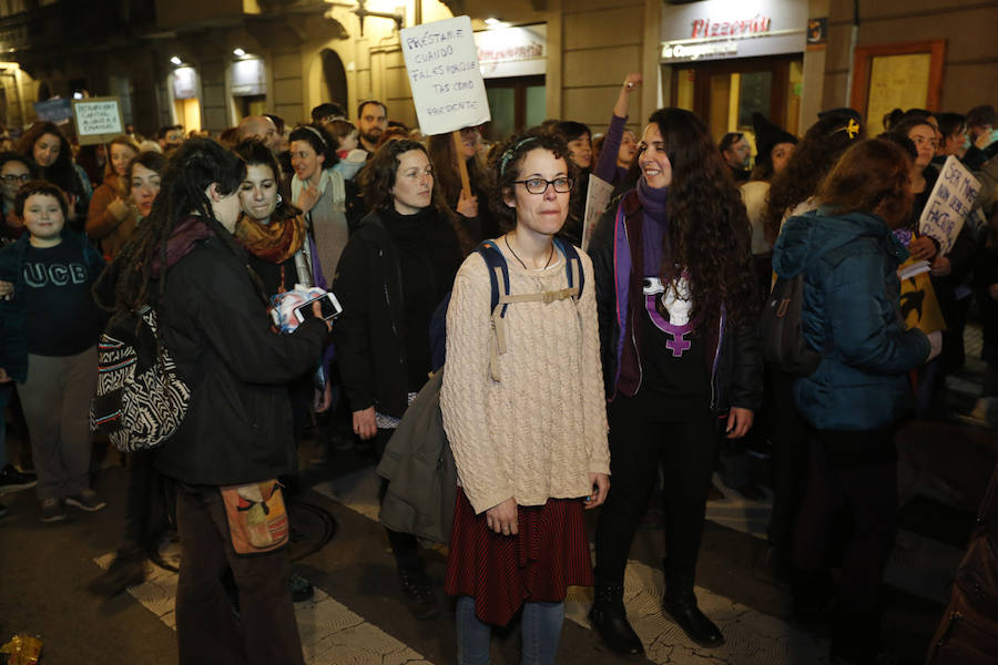 Asturias celebra el Día Internacional de la Mujer en las calles de Gijón en la primera huelga general feminista convocada bajo el lema 'Si nosotras paramos, se para el mundo'