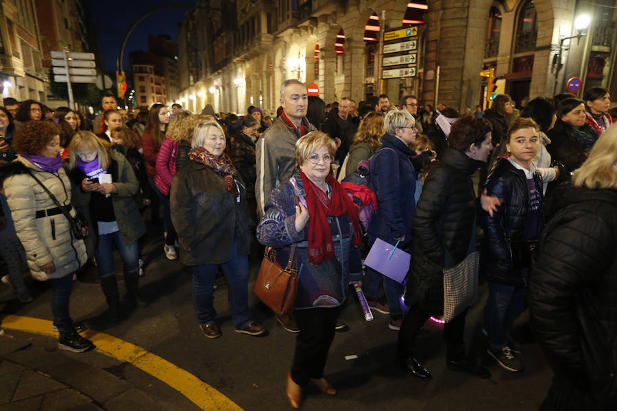 Asturias celebra el Día Internacional de la Mujer en las calles de Gijón en la primera huelga general feminista convocada bajo el lema 'Si nosotras paramos, se para el mundo'