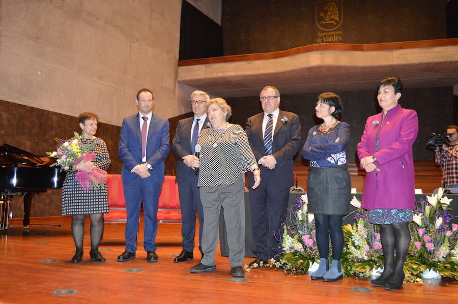 Fotos: Homenaje a Marita Aragón