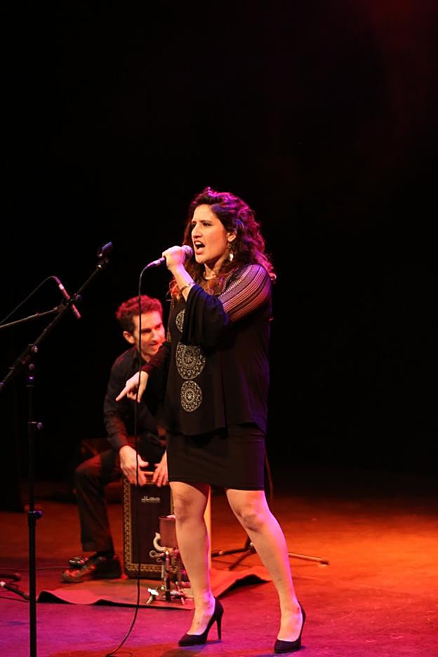 Anabel Santiago, ayer en el Palacio Valdés. 