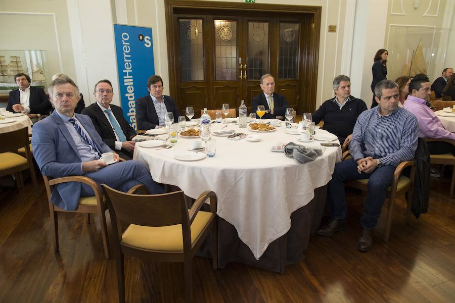 La ponencia corrió a cargo del subdirector general y director de Asset Management y Análisis de Banco Sabadell, Cirus Andreu. 