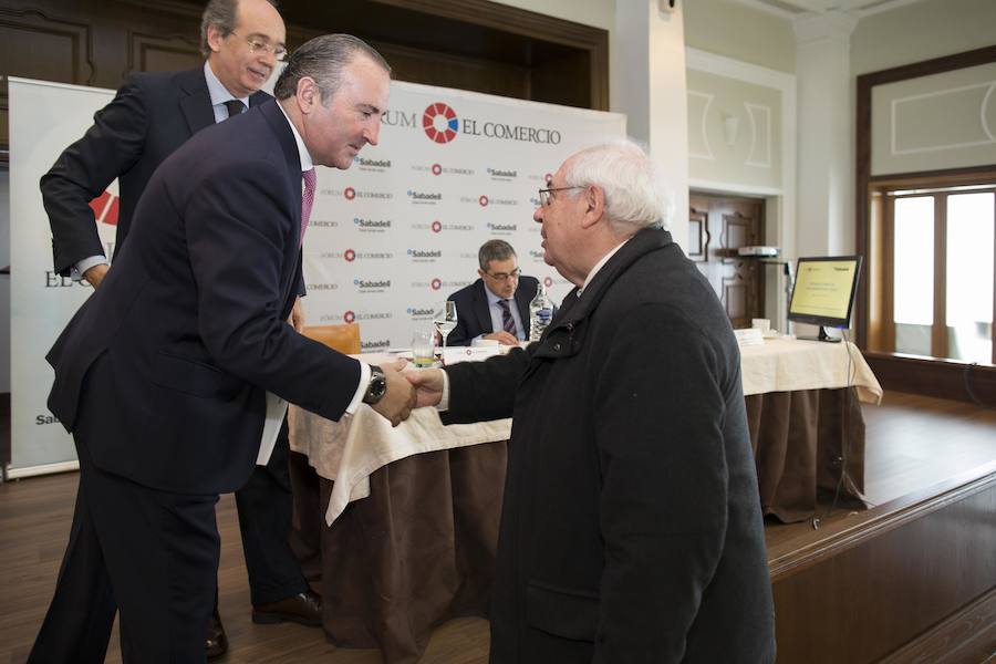 La ponencia corrió a cargo del subdirector general y director de Asset Management y Análisis de Banco Sabadell, Cirus Andreu. 