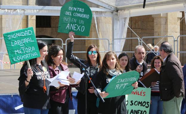 El gobierno local de Avilés lima obstáculos para subir el sueldo a las educadoras