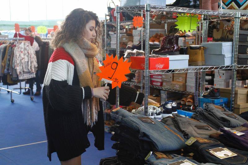 La Cámara de Comercio, de Avilés convoca un año más la Feria de Saldos y Stocks de la temporada de Otoño-Invierno, que tiene lugar en el Pabellón de Exposiciones y Congresos de La Magdalena