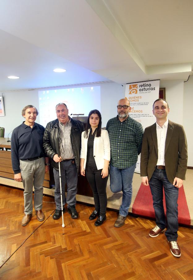 Joaquín Castro, Andrés Mayor, Rocío Corzo, Francisco Rodríguez y Roberto Martínez, en la jornada 'Tu visión nos une'. 