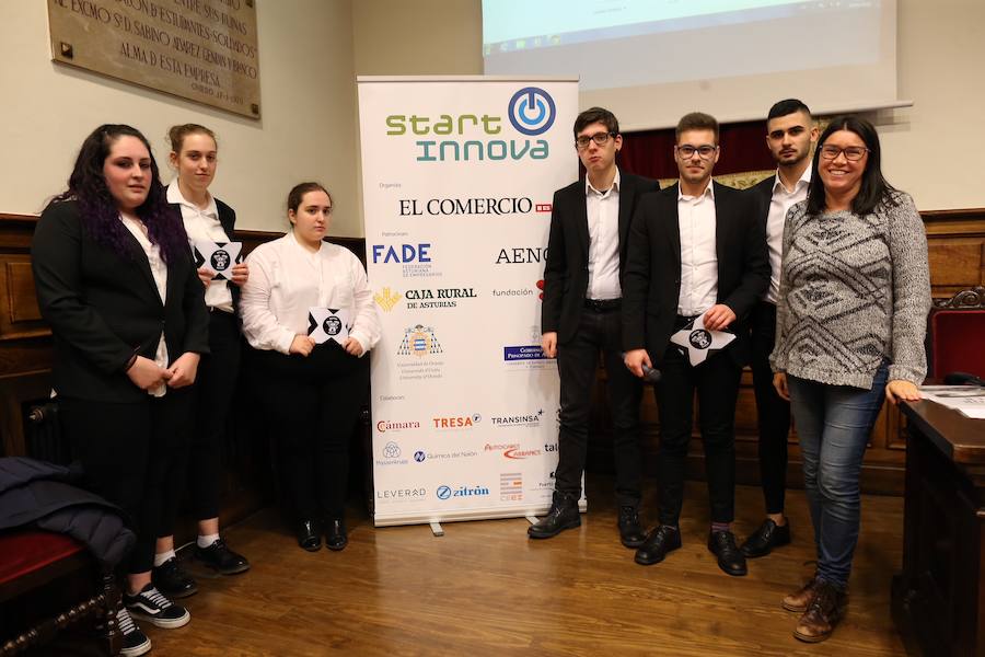 Medio centenar de estudiantes asturianos se han clasificado para la gran final de STARTinnova, el programa de fomento de la cultura emprendedora que promueve EL COMERCIO. Organizados en cinco equipos, han presentado sus proyectos ante un jurado de expertos en el Aula Magna del Edificio Histórico de la Universidad de Oviedo